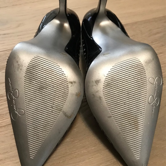 JESSICA SIMPSON Black with  White Polka Dot Heels - Picture 5 of 5